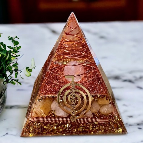 Pyramide Orgonite, Méditation