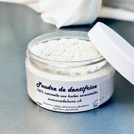 Dentifrice en poudre aux huiles essentielles